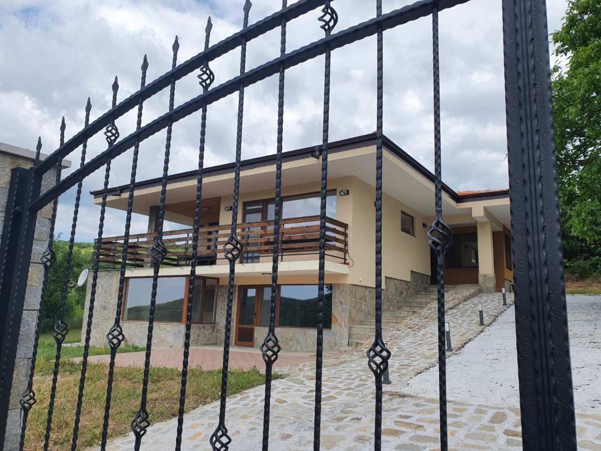 Luxury Villa Bella Lyaskovo Village Exterior photo